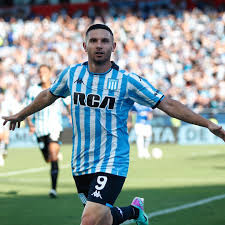 Contrato récord para Maravilla Martínez: la millonaria cláusula que le puso Racing para alejar a River